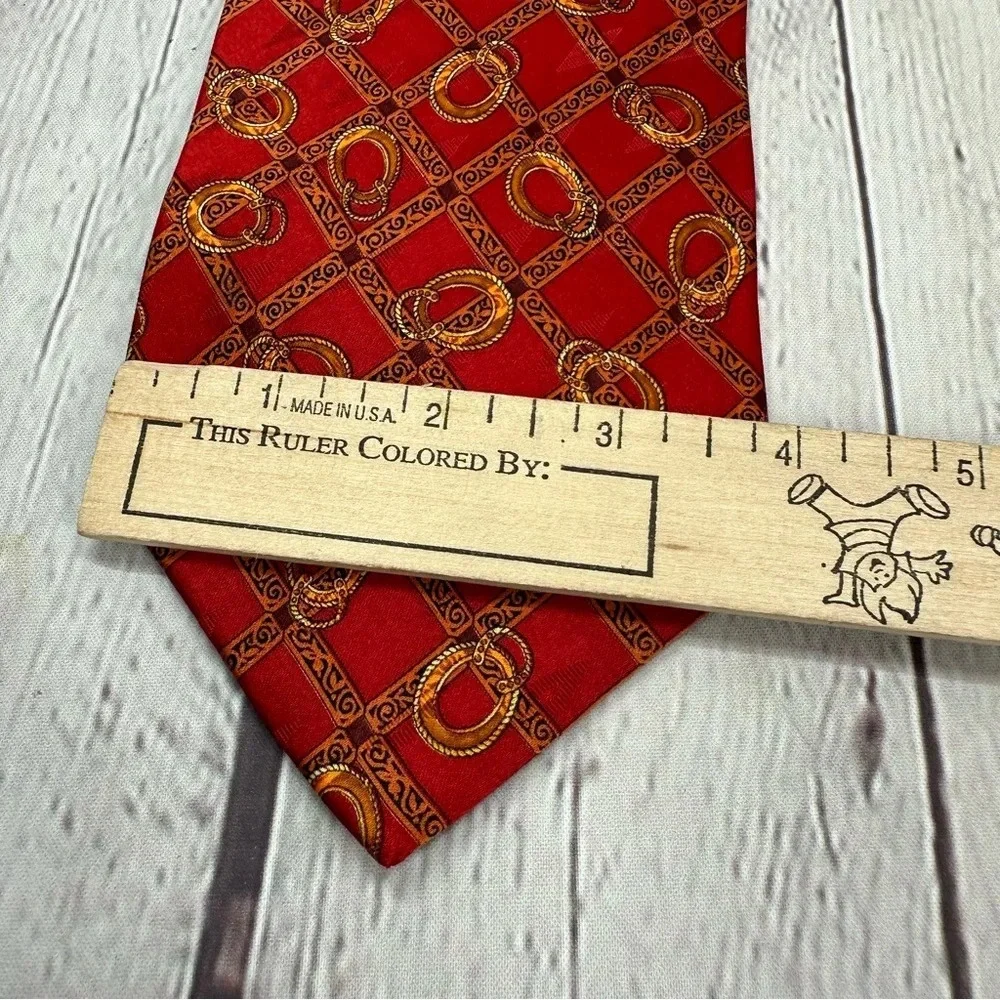 valentino cravatte silk necktie equestrian print deginer luxury made in italy